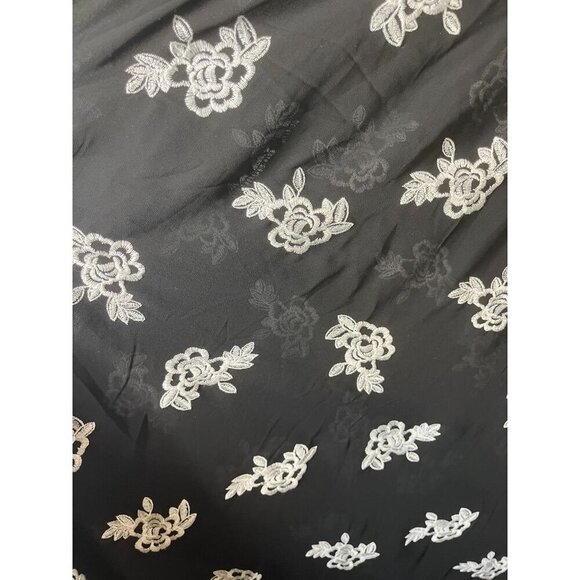Torrid Floral Maxi Dress 1X Black Crochet Smock Retro Feminine Whimsical Classic - Picture 8 of 16